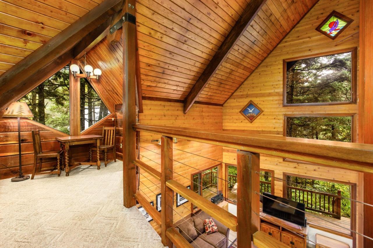 Vail Chalet Girdwood Exterior photo